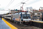 NJT 4633 on train 4744